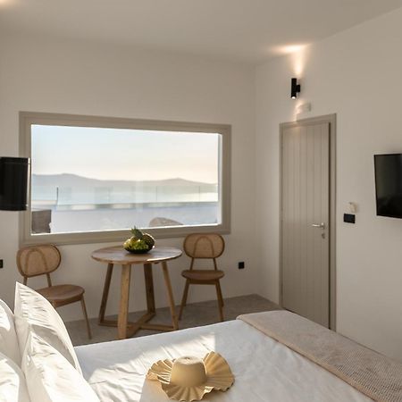 Mirabo Villas (Adults Only) ฟิรอสเตฟานี ภายนอก รูปภาพ