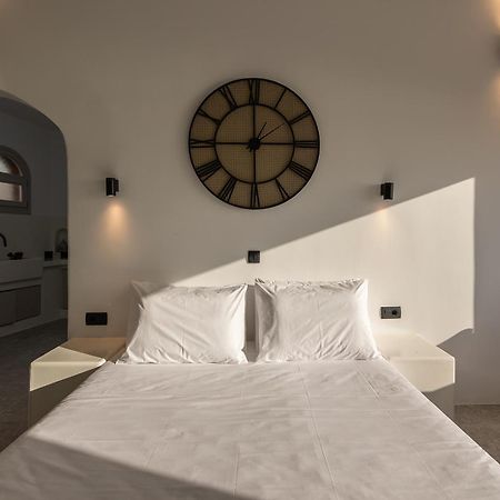 Mirabo Villas (Adults Only) ฟิรอสเตฟานี ภายนอก รูปภาพ