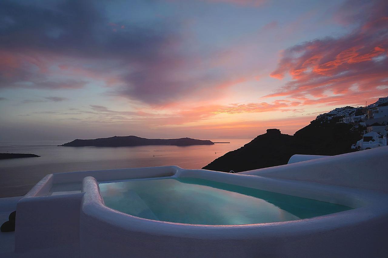 Mirabo Villas (Adults Only) ฟิรอสเตฟานี ภายนอก รูปภาพ